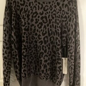 Vince Camuto Dark Patterned Knit Top